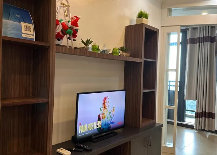 Apartment Gramercy Residences 46th Floor 1 Bedroom Sunset View *