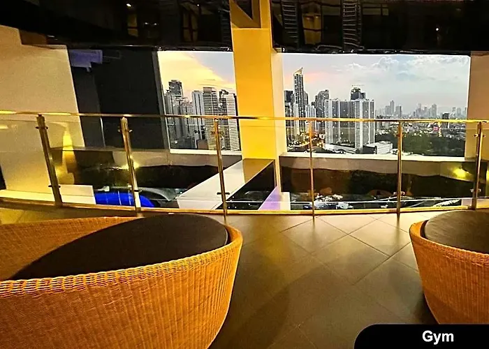 Apartment Gramercy Residences 46th Floor 1 Bedroom Sunset View *